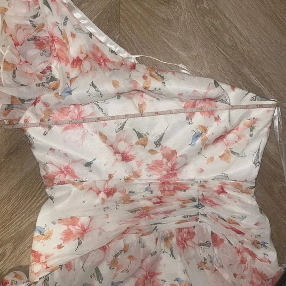 Size 8 Mac Duggal Floral Print Ruffle Tiered One Shoulder Gown Spring Dress - Picture 4 of 11